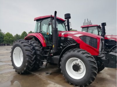 Трактор YTO LX2404 мощность 240 л.с