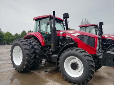 Трактор YTO LX2404 мощность 240 л.с