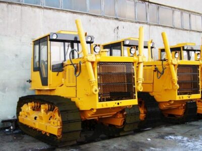 Трактор Т10М