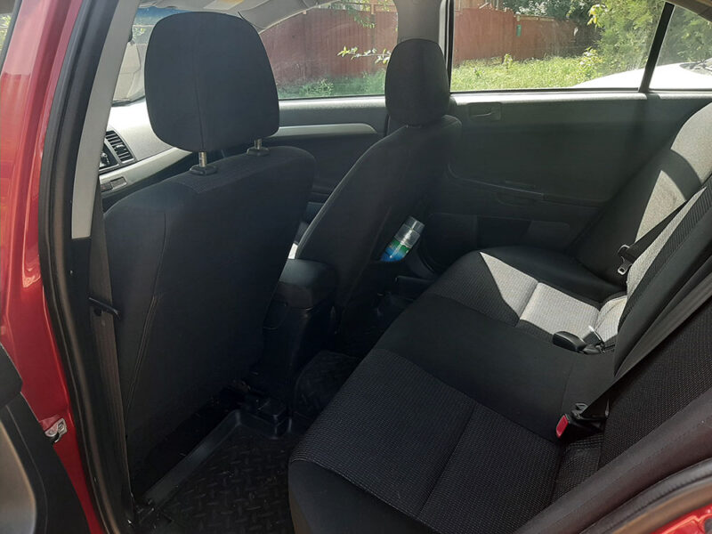 Продаю Mitsubishi Lancer X